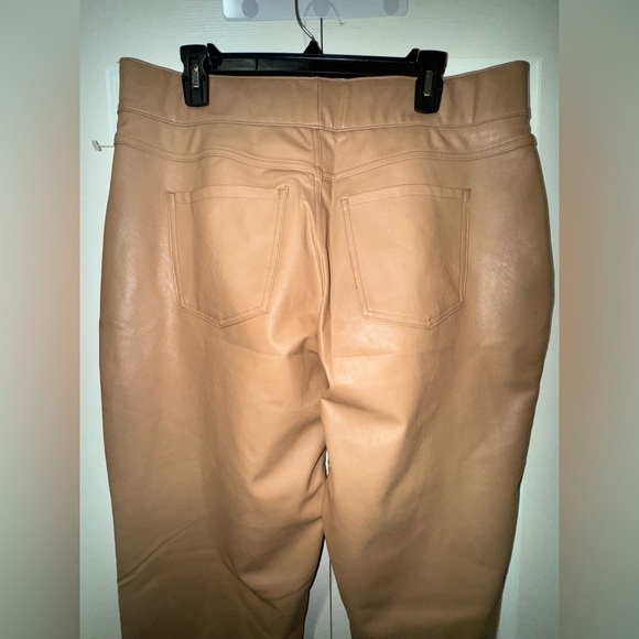 SPANX plus size women’s pants. Size 1X. Toffee color. NWT - Picture 4 of 16